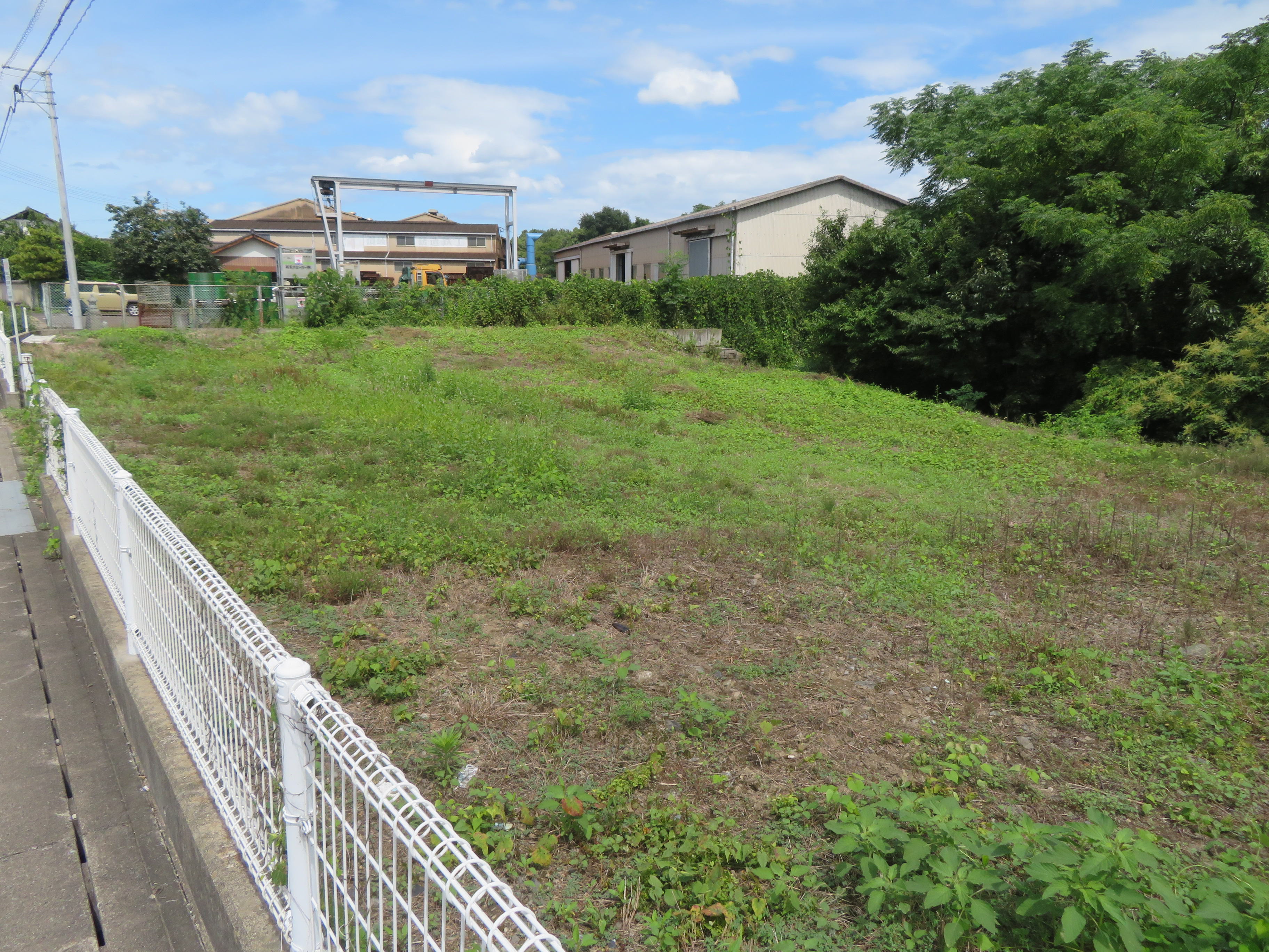 まんのう町吉野下の売り土地物件です。