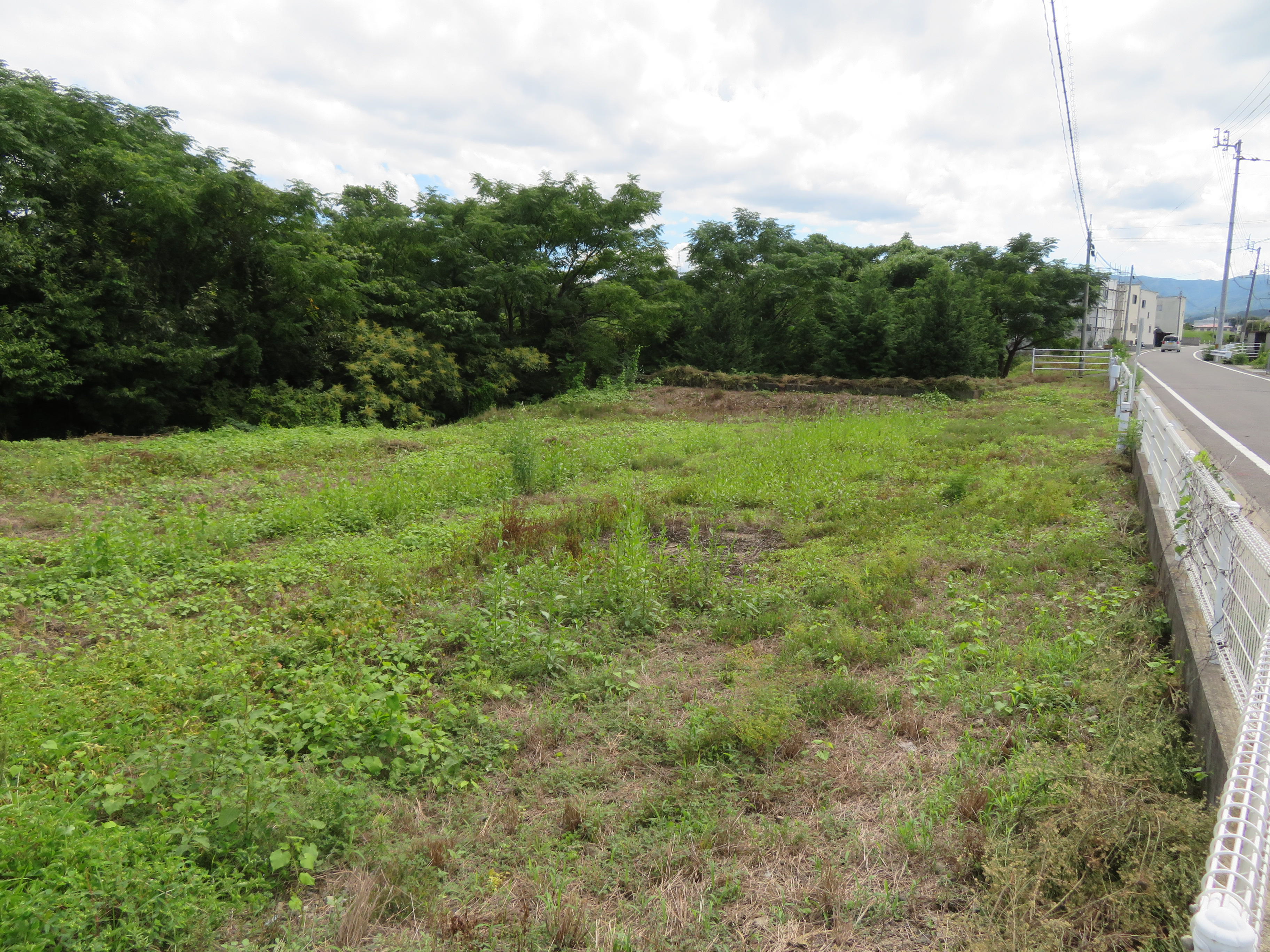 まんのう町吉野下の売り土地物件です。