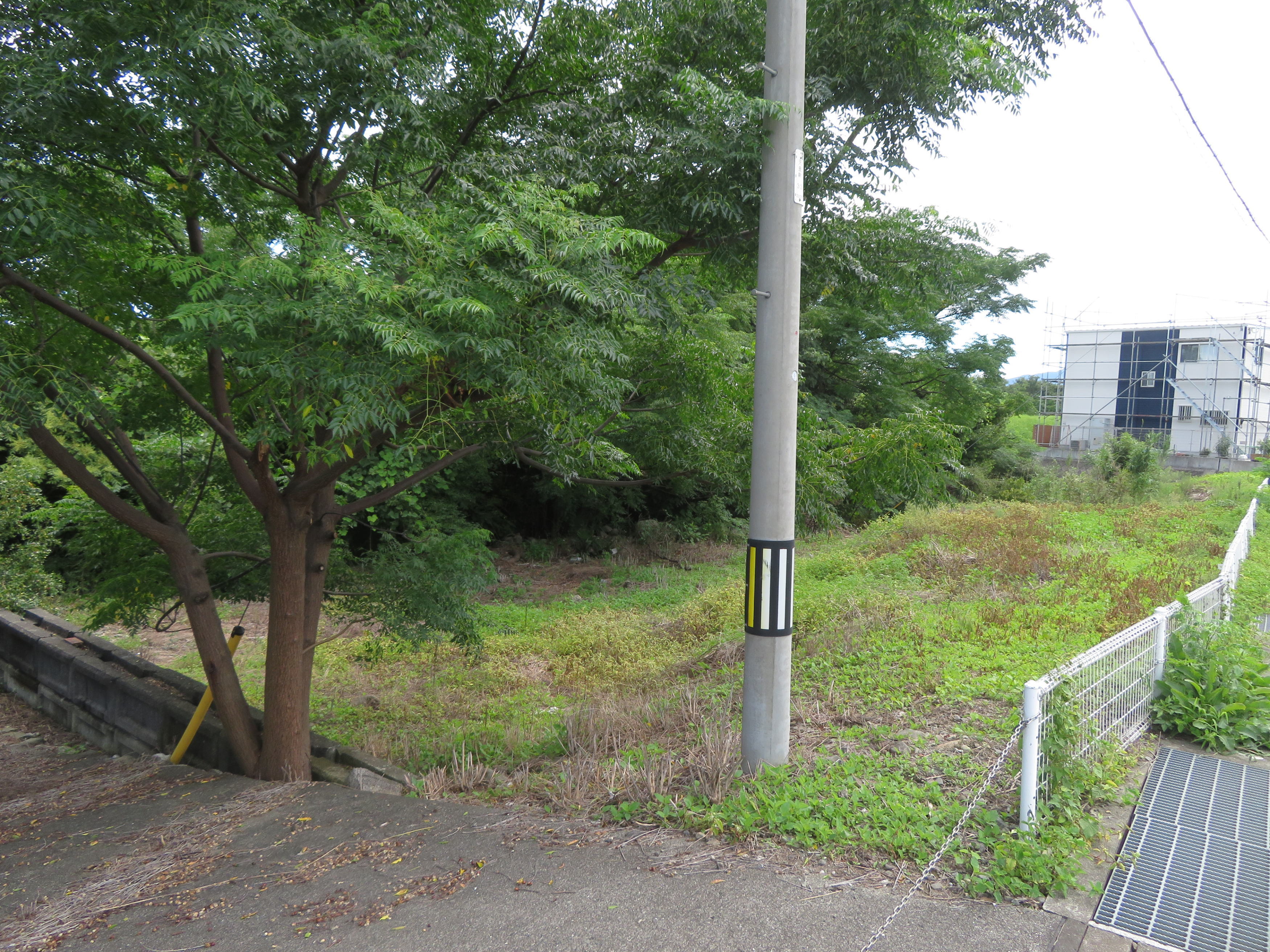 まんのう町吉野下の売り土地物件です。