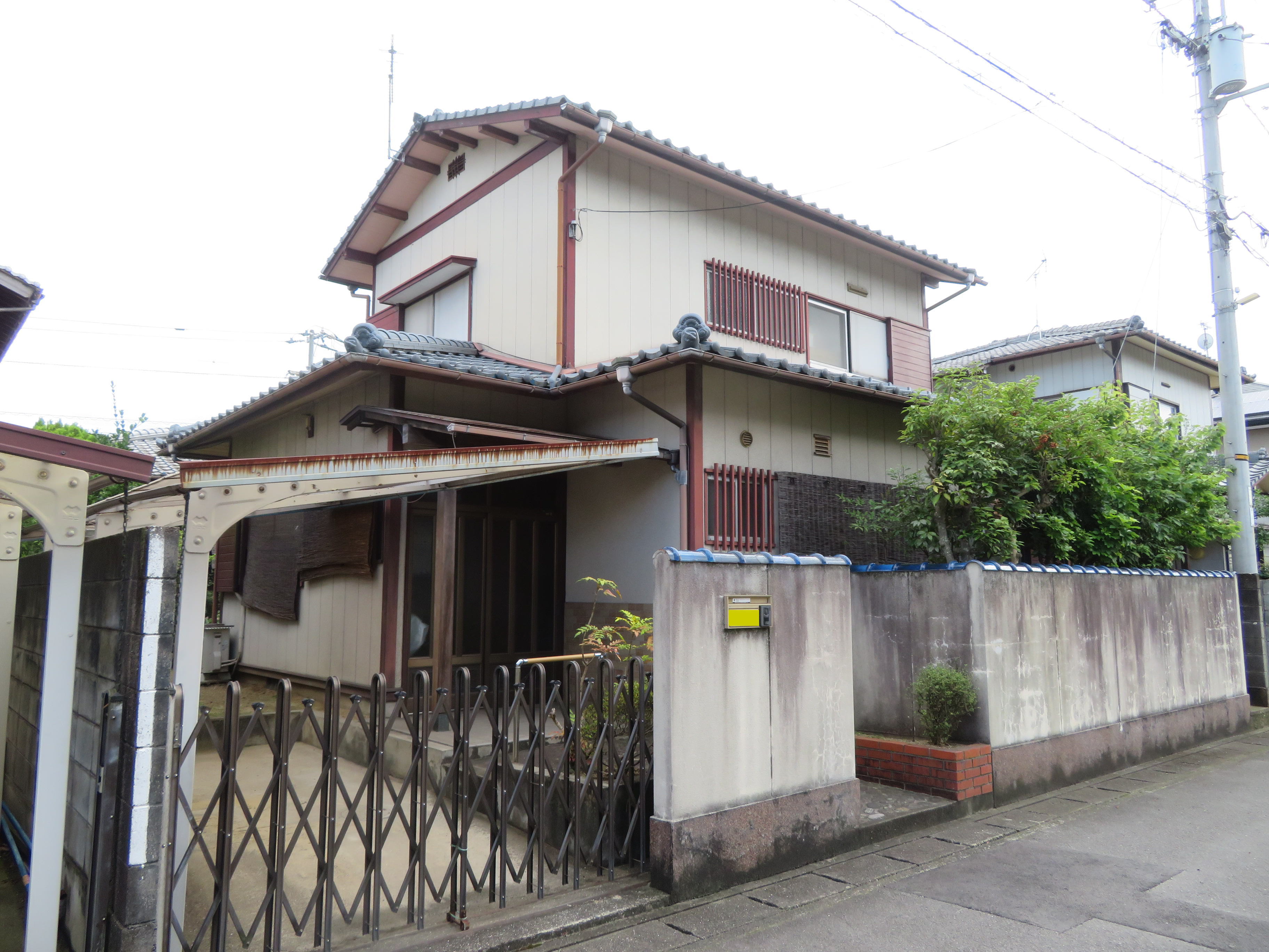 宇多津町大橋の戸建て物件です。
