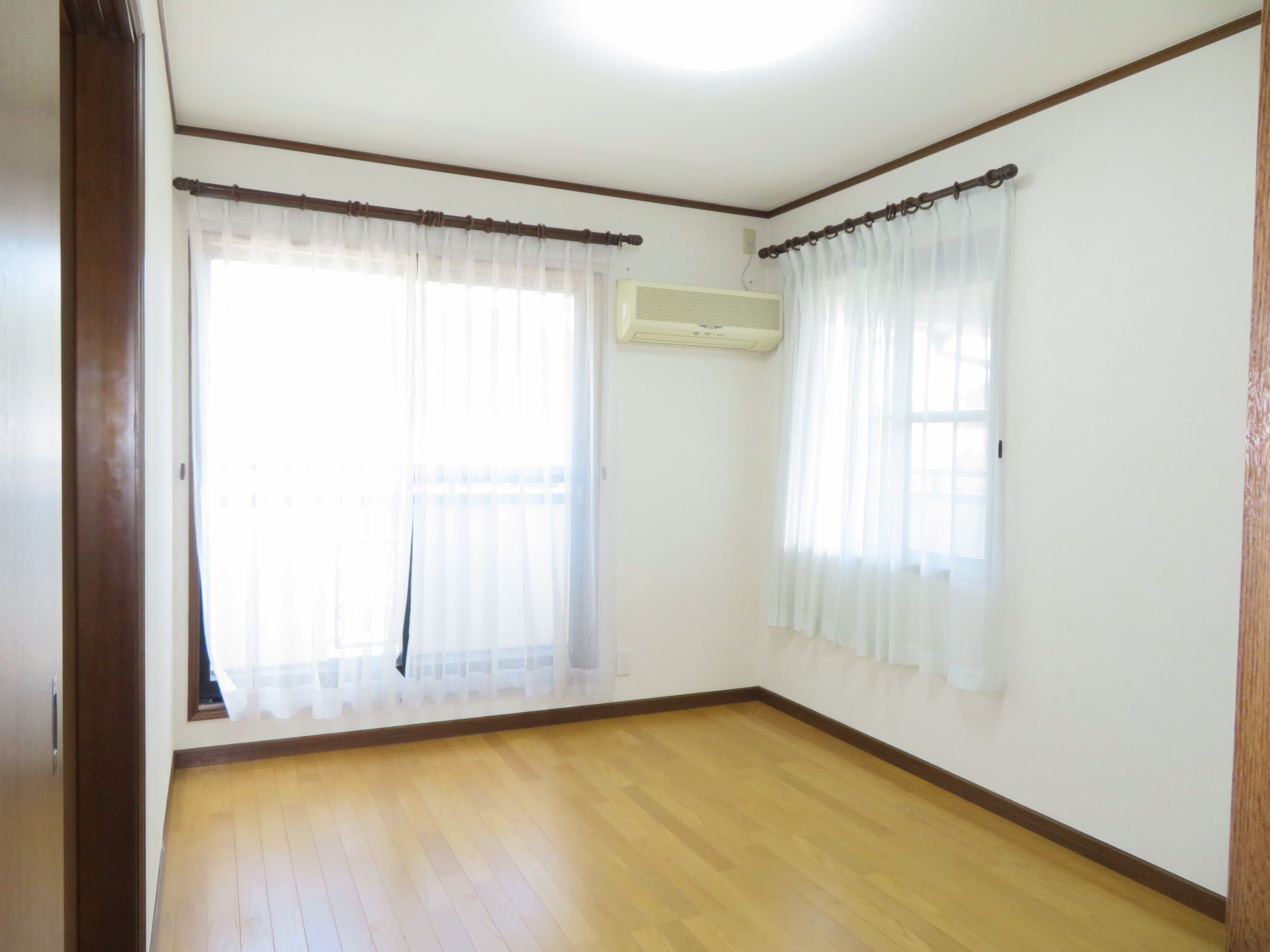 ＜居宅＞丸亀市飯山町の戸建て物件です。