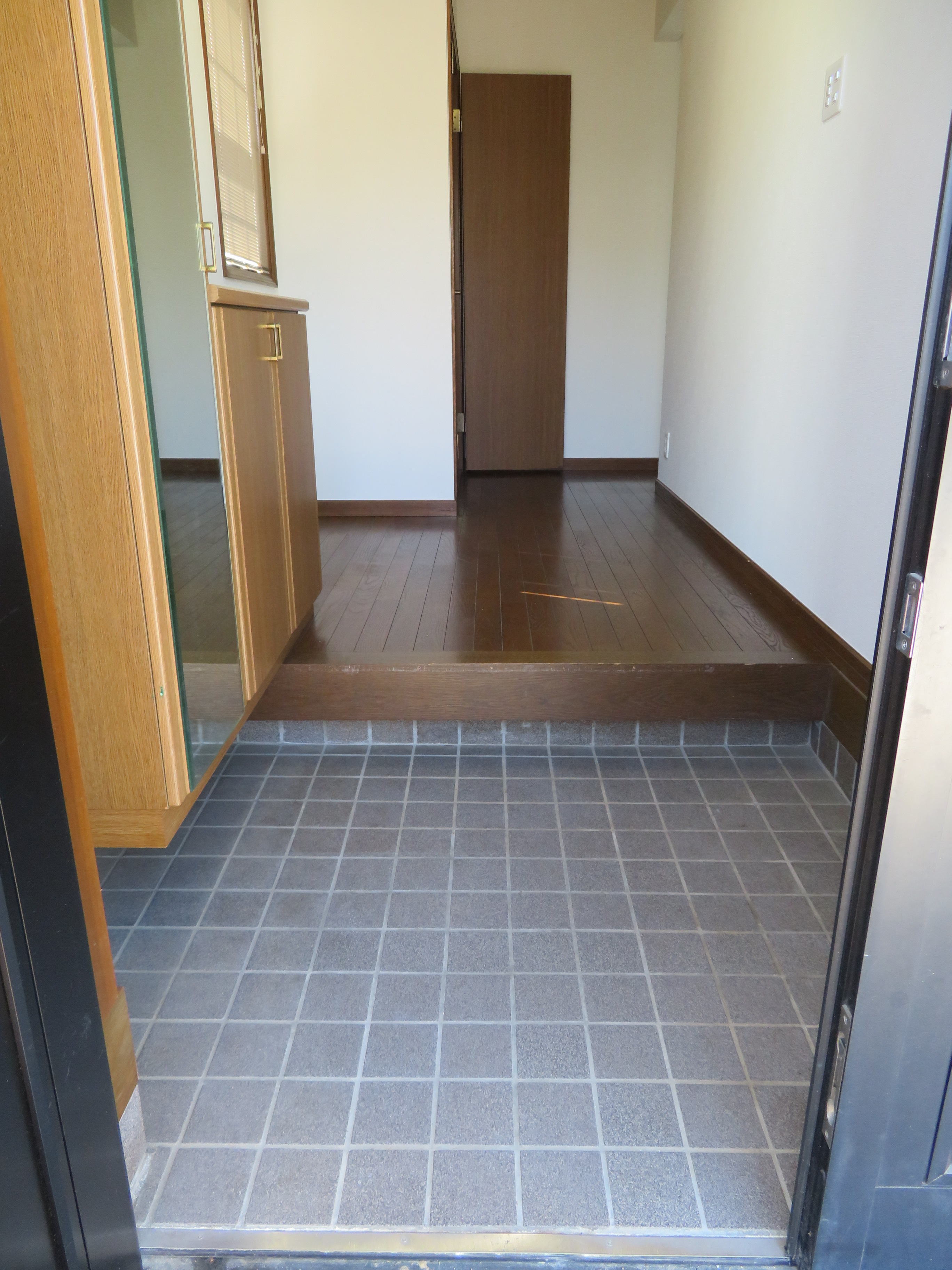 ＜居宅＞丸亀市飯山町の戸建て物件です。