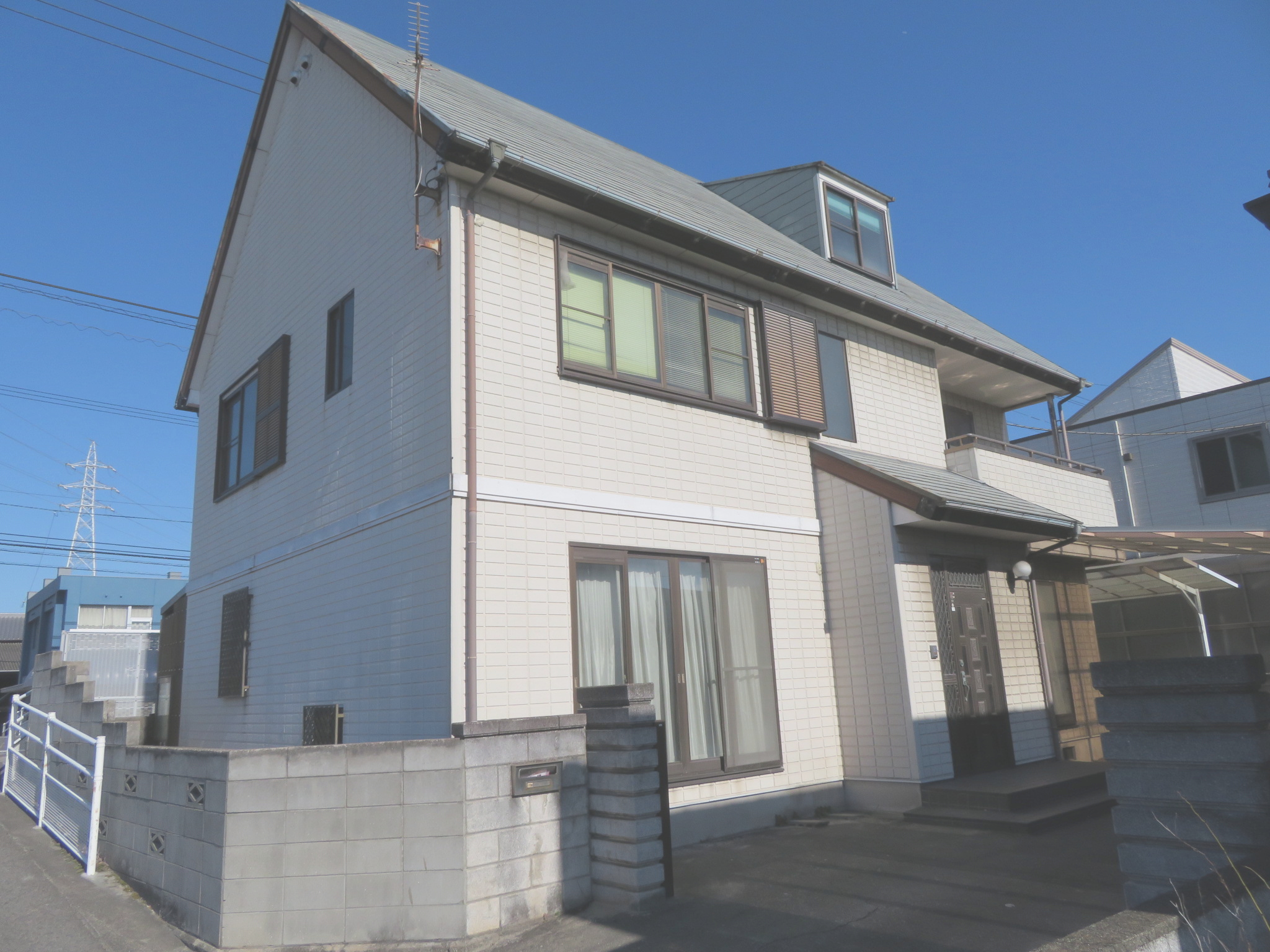 ＜居宅＞丸亀市幸町の売り住宅物件です