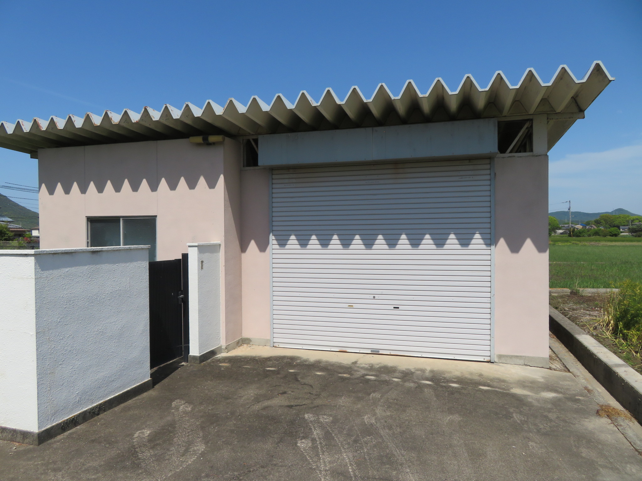 <居宅>丸亀市飯山町東小川の戸建て物件です