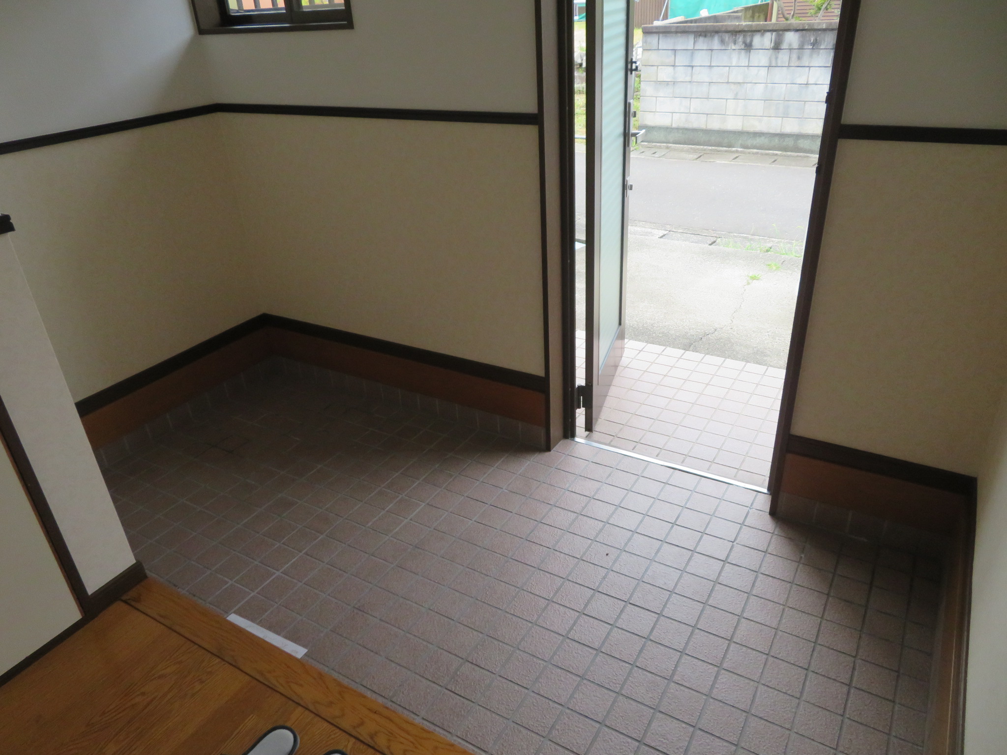 ＜居宅＞丸亀市十番町の戸建て物件です